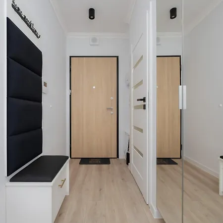 Appartement Modern Studio With Balcony By Rent Like